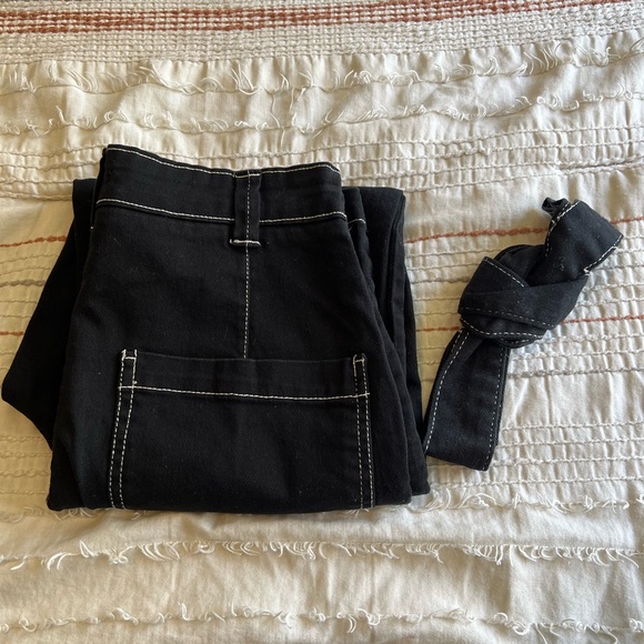 black cargo pants - Picture 3 of 4